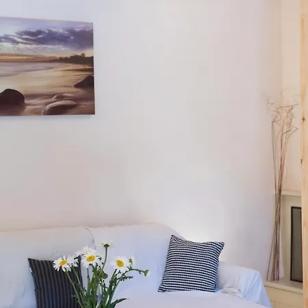 Lefkascottagehouse *